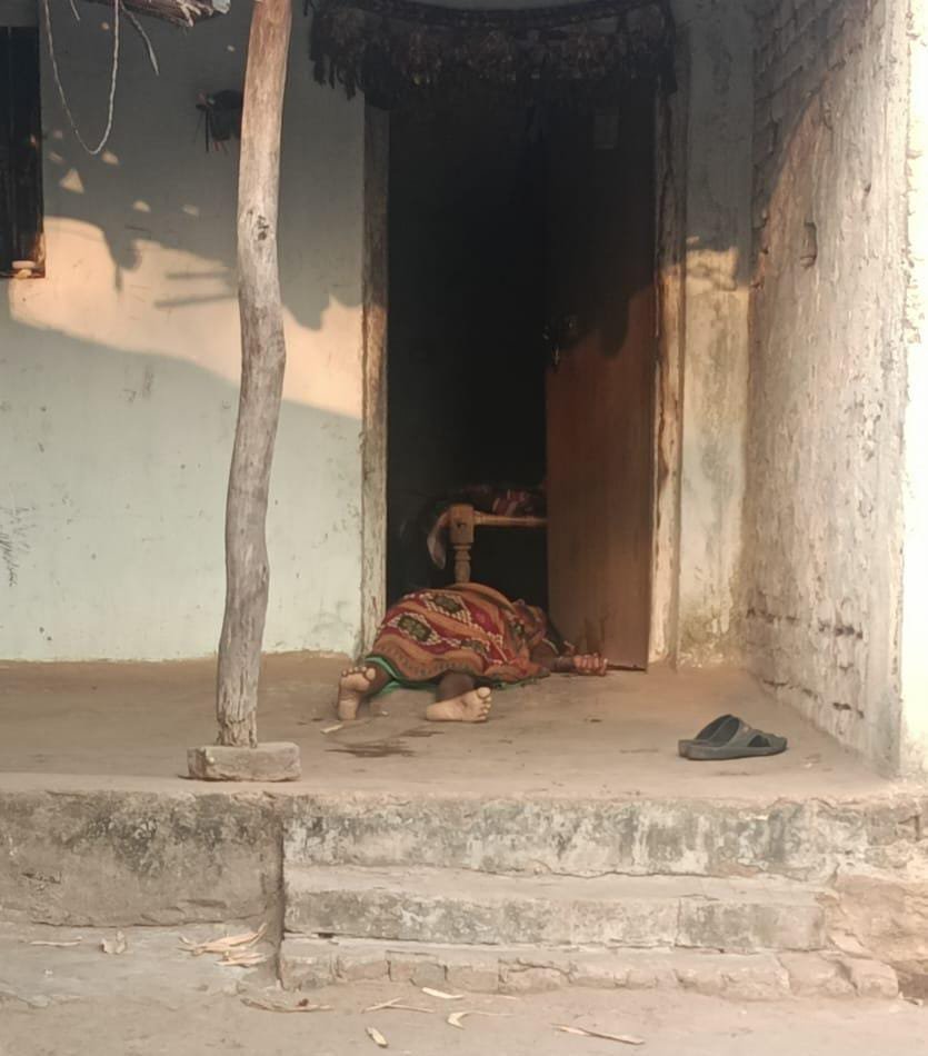 पड़ोसी ने की 3 लोगो की हत्या और दो लोगों को घायल कर हुआ फरार..घरेलू विवाद बना हत्या की वजह..<br>