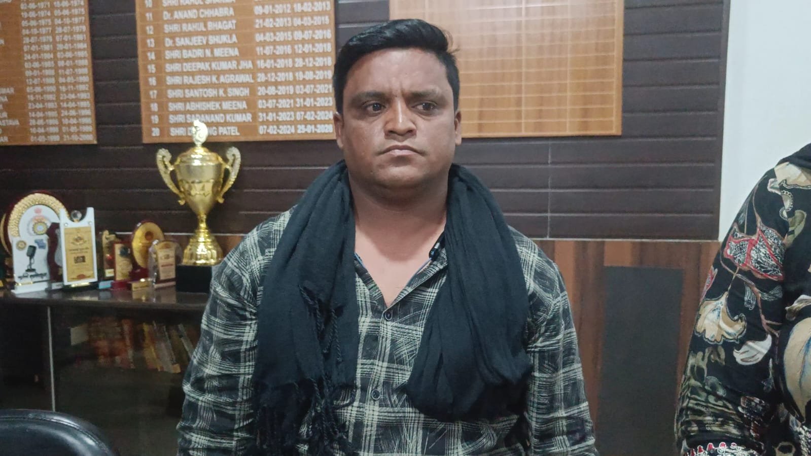 रायगढ़ में ‘लव जिहाद’ का बड़ा खुलासा: दो हिंदू महिलाओं को झांसा देने वाला दिल्ली का सलीम गिरफ्तार, खुद प्रोटेक्शन मांगने पहुंचा था SSP दफ्तर..!!